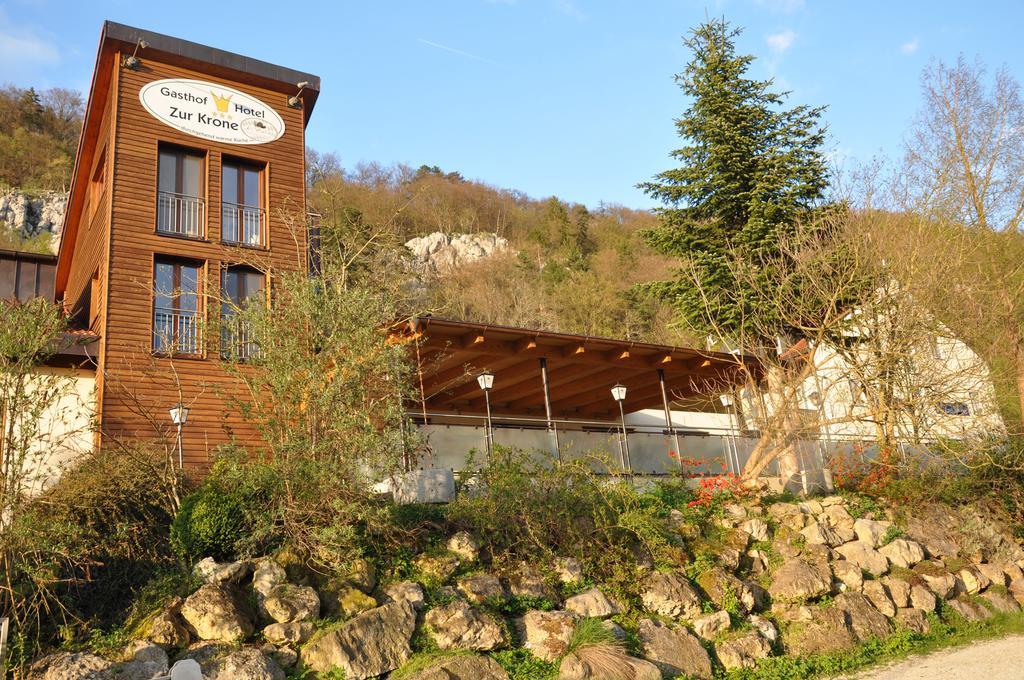 Hotel-Gasthof Zur Krone Riedenburg Exterior foto